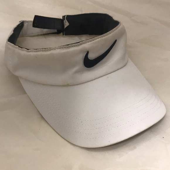 Nike Just Do It Dri-Fit Golf orTennis Visor - Picture 9 of 13